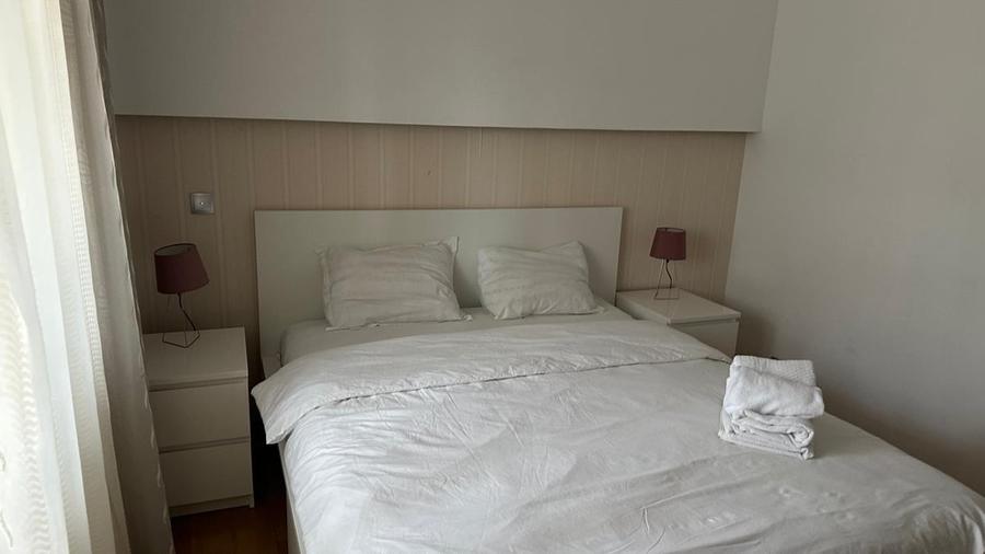 Apartament cu 3 camere decomandat în 13 Septembrie