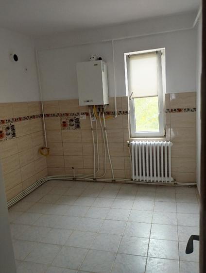 Apartament cu 2 camere decomandat în Frumoasa
