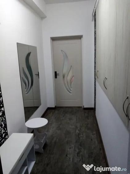 Garsonieră nedecomandată în Apărătorii Patriei