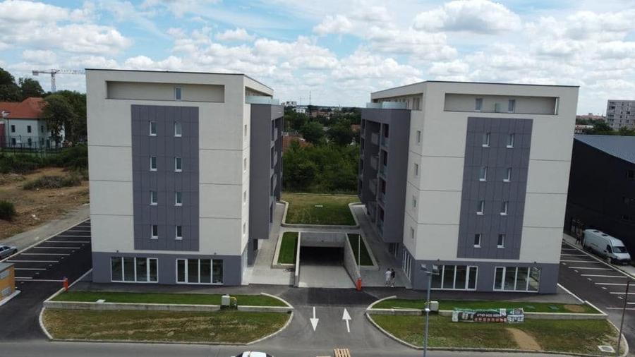 Birou, de 60 mp, în Aradului