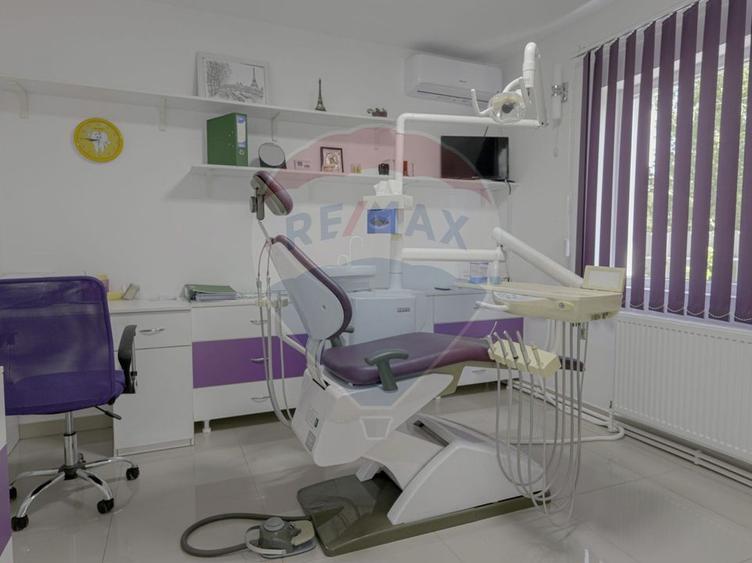 Casă individuală cu 3 camere cu Teren 160 Mp în Central