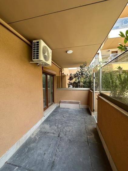 Apartament cu 4 camere decomandat, mobilat în Pipera