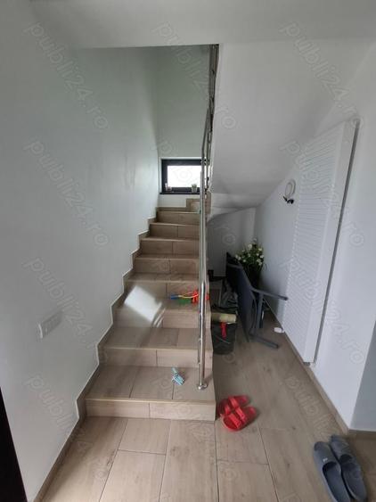 Casă cu 3 camere în Schitu