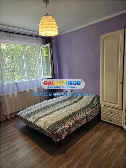 Apartament cu 2 camere semidecomandat în Aleea Trandafirilor