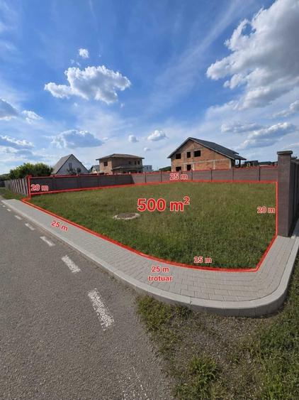 Casă cu 4 camere în Vladimirescu
