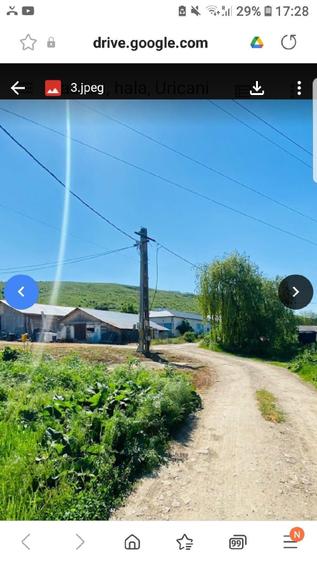 Spațiu comercial, de 300 mp, în Uricani