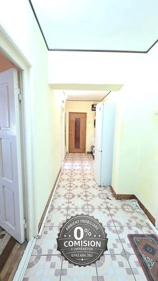 Apartament cu 4 camere decomandat, mobilat în Traian