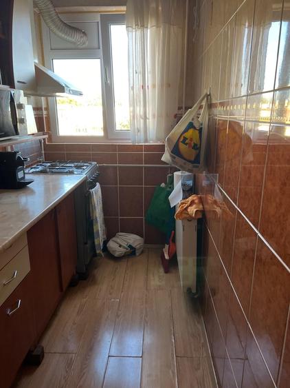 Apartament cu 2 camere nedecomandat în Mihai Bravu