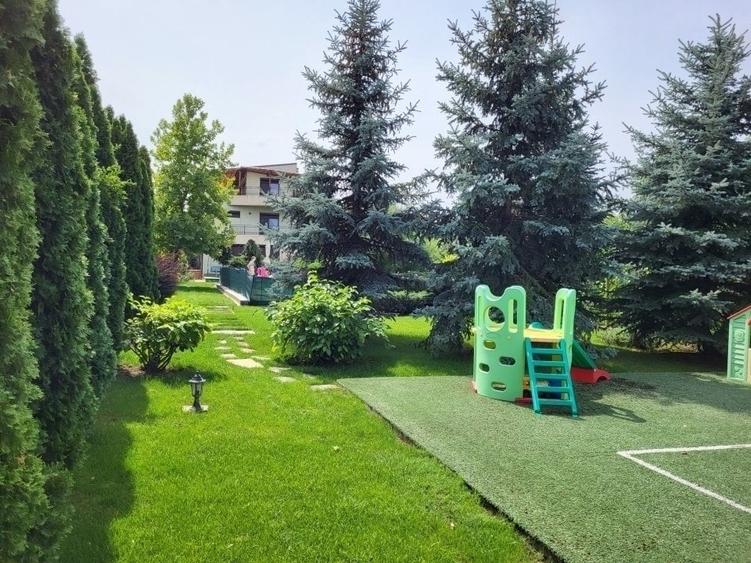 Casă individuală cu 6 camere cu Piscina în Snagov