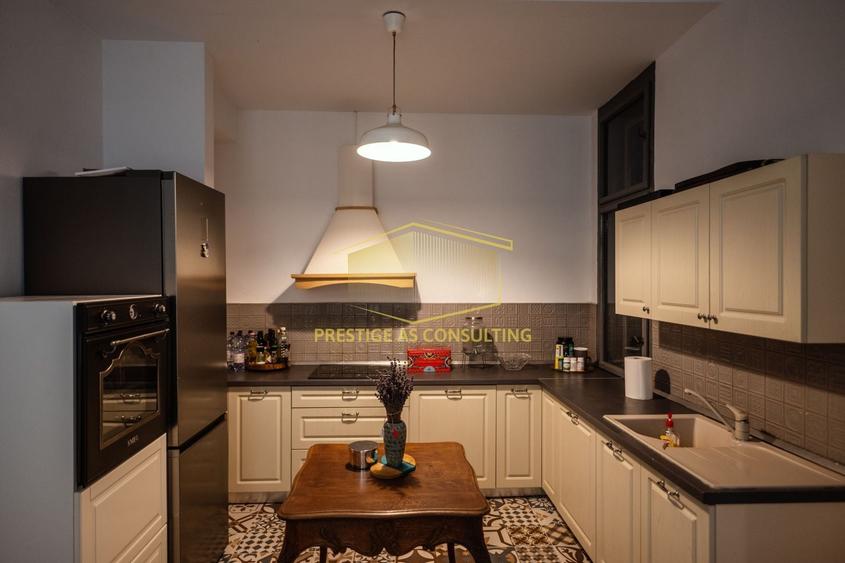 Apartament cu 3 camere circular, mobilat în Ultracentral