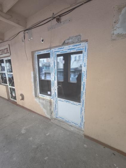 Spațiu comercial, de 25 mp, în Central