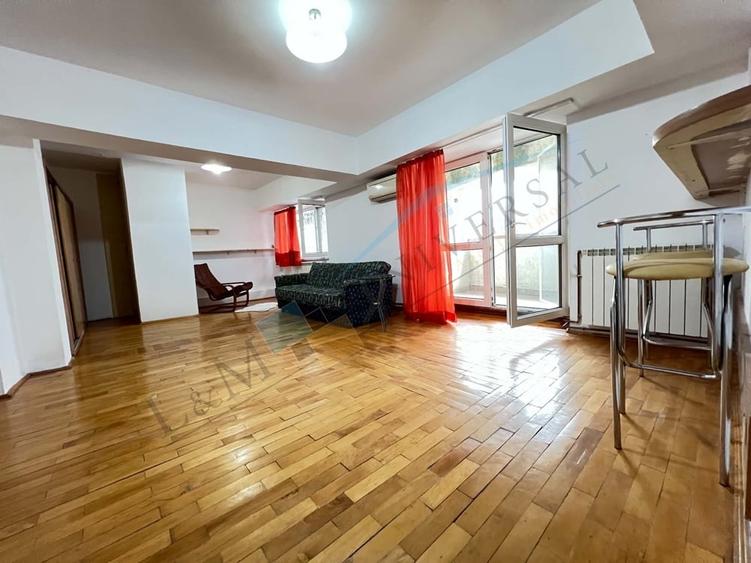 Garsonieră decomandată în Unirii