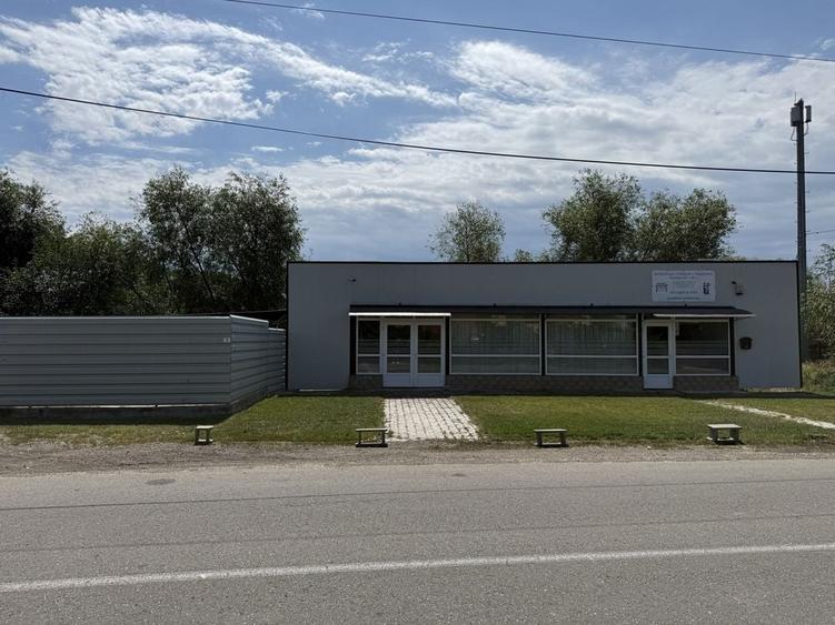 Spațiu comercial, în Muntenii de Jos