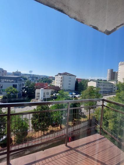 Garsonieră decomandată în Zorilor