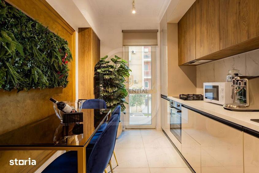Apartament cu 3 camere, mobilat în Sud