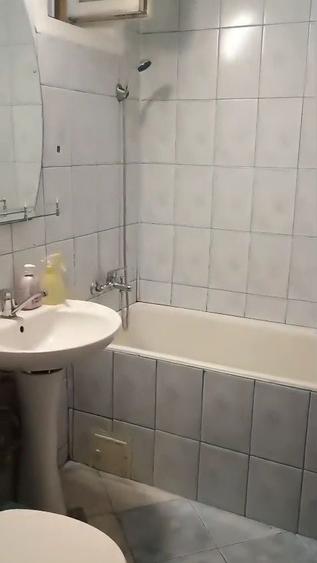 Apartament cu 2 camere decomandat în Exterior Vest