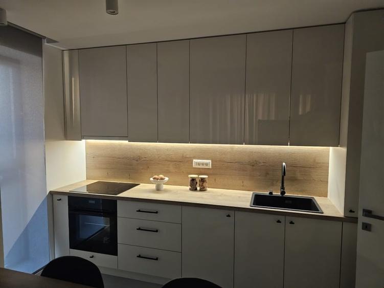Apartament cu 2 camere decomandat, mobilat în Aviației