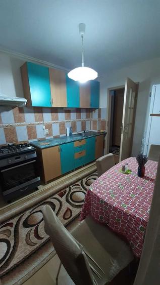 Inchiriez apartament cu 2 camere Zorilor - 2