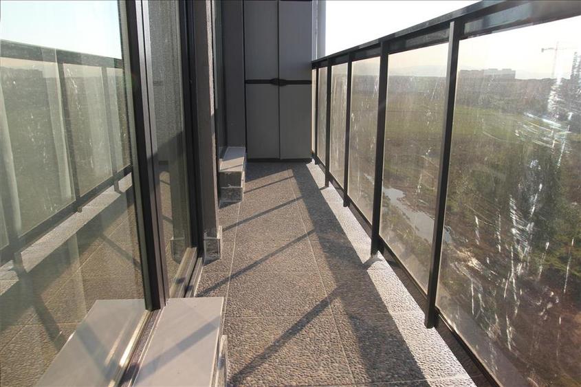 Apartament cu 2 camere semidecomandat în Exterior Sud