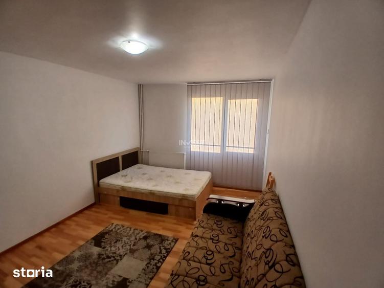 Apartament cu 2 camere decomandat în Piața Unirii