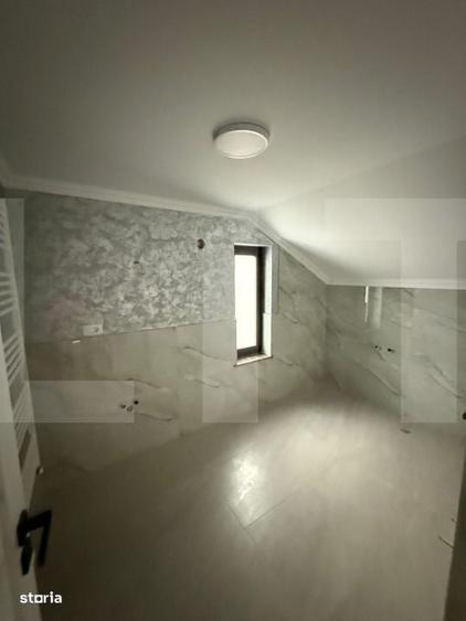 Casă cu 4 camere în Manolești
