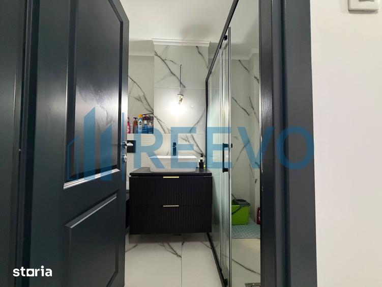 Apartament cu 3 camere decomandat, mobilat în Bistrița Lac