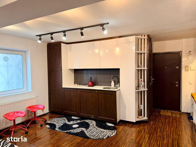 Apartament cu 2 camere semidecomandat în Vitan