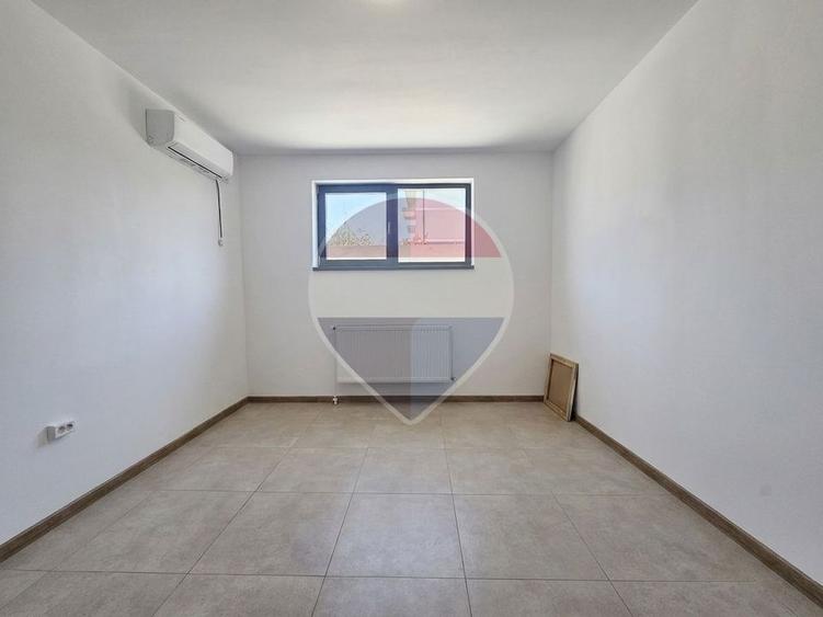 Apartament cu 2 camere decomandat în Sud-Vest