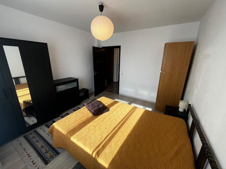 Apartament cu 2 camere decomandat în Militari