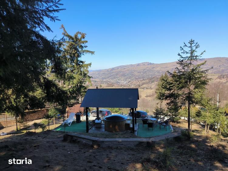 Casă cu Teren 2600 Mp în Moisei