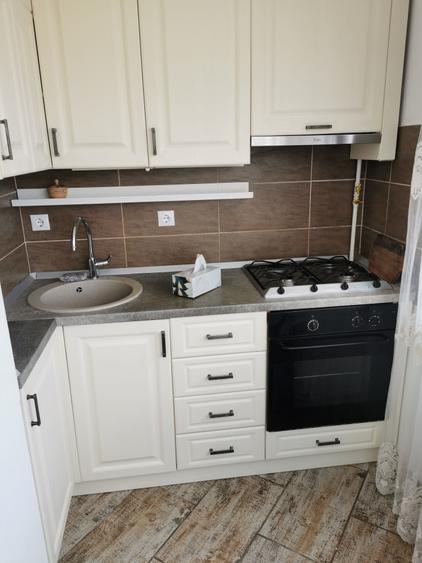 Apartament cu 2 camere decomandat în Târgoviște