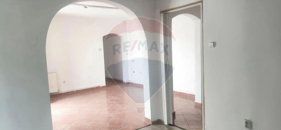 Spațiu comercial, de 62 mp, în Central