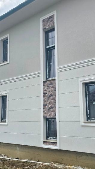 Duplex cu 5 camere cu Canalizare în Ciarda Roșie