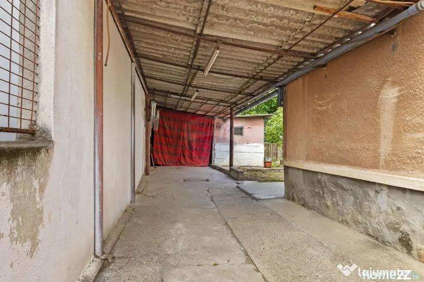 Casă cu 4 camere cu Teren 720 Mp în Grădiște