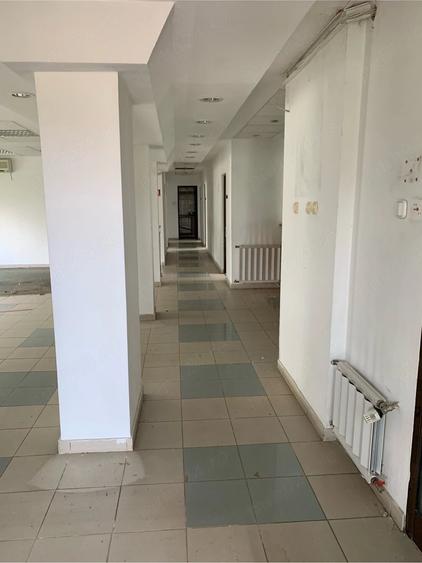 Cladire Spatiu Comercial! 400 mp utili + 756 mp teren! Zona excelenta! - 6