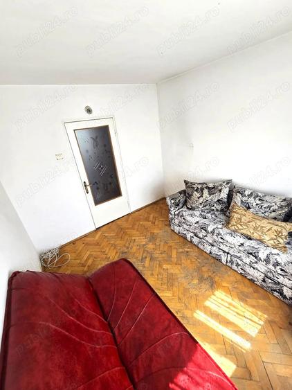 Apartament cu 3 camere decomandat în Micro 16