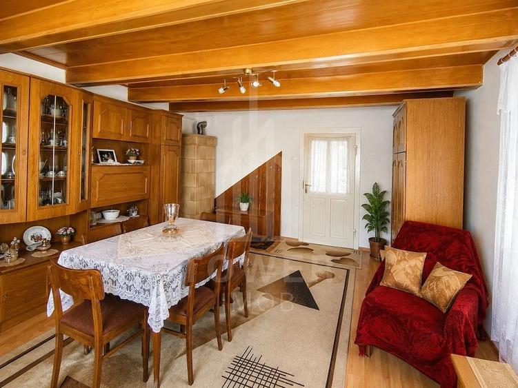 Casă cu 2 camere în Rusciori