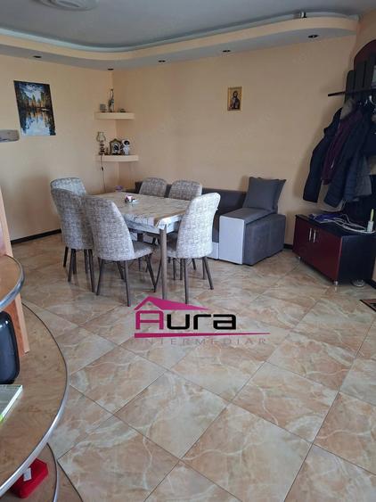 Casă cu Teren 162 Mp în Central