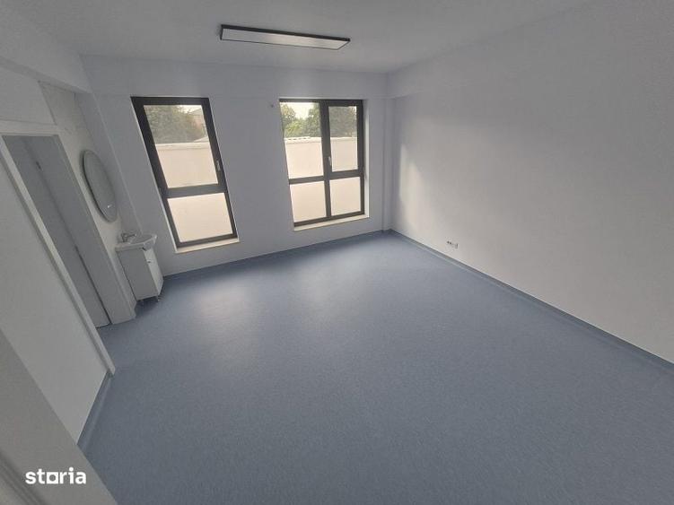 Spațiu comercial, de 260 mp, în Cug