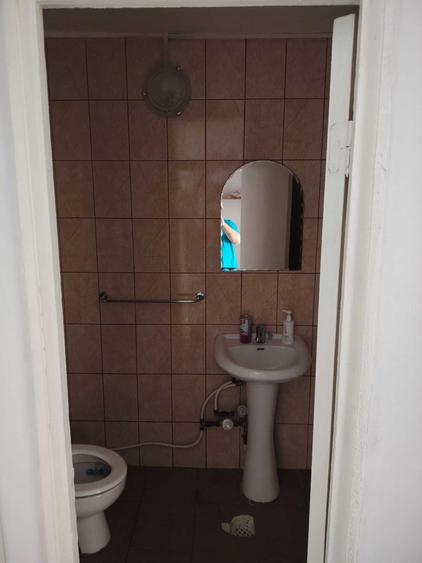 Spațiu comercial, de 18 mp, în Central