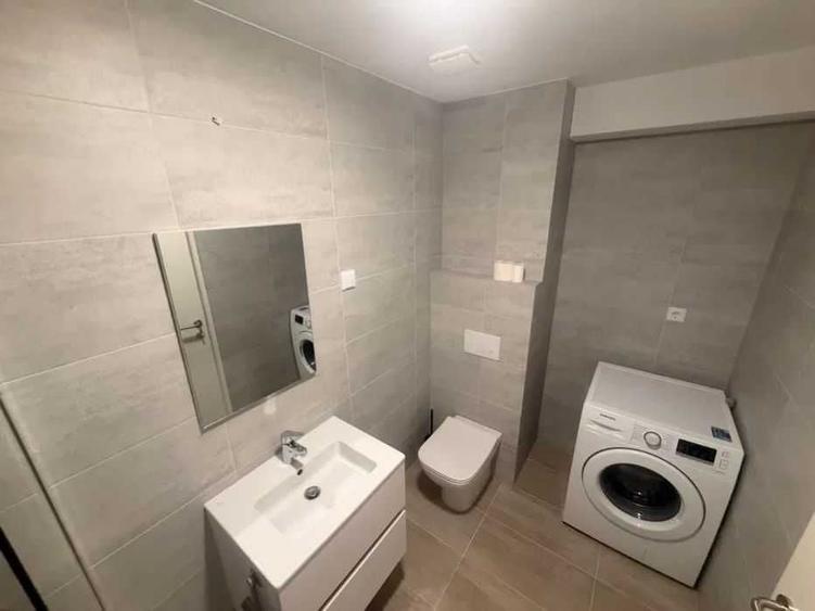 Apartament cu 2 camere decomandat în Drumul Taberei
