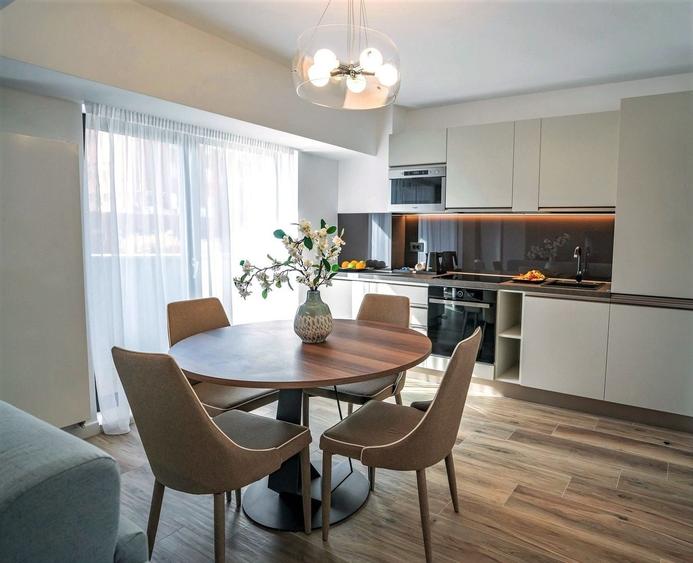 Apartament cu 2 camere decomandat, mobilat în Unirii — fotografia 3