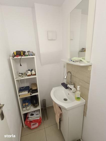 Casă cu 4 camere cu Teren 701 Mp în Central