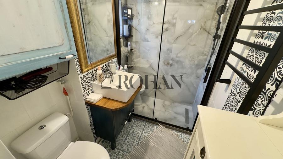 Apartament cu 3 camere decomandat în Cetate