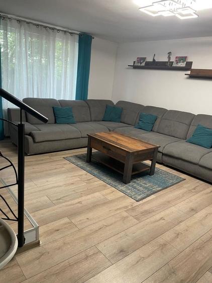Casă cu 4 camere în Sânmartin