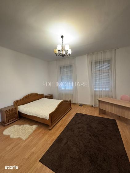 Apartament elegant cu 2 camere, loc de parcare ?i curte comuna Mara?ti