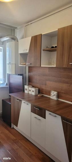 Apartament cu 2 camere semidecomandat în Universitate