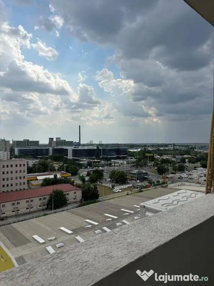 Apartament cu 2 camere semidecomandat în Militari