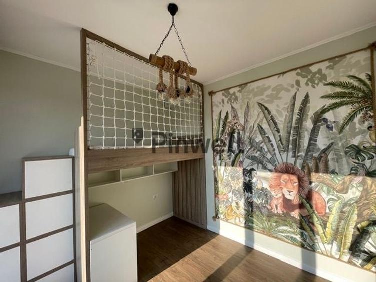 Casă individuală cu 4 camere cu Teren 300 Mp în Tunari