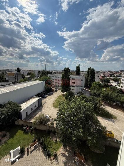 Apartament cu 2 camere în Apărătorii Patriei